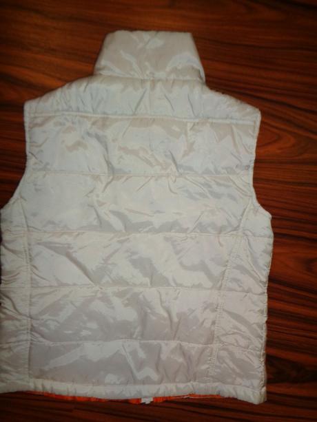 Bílooranžová přechodová vesta, 152