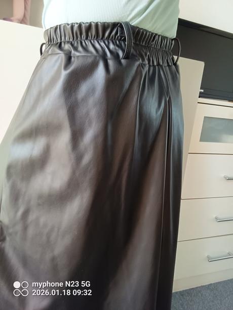 Sukně zn."cristina made in italy" vel."l", l