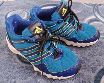 Sportovní boty, adidas,31