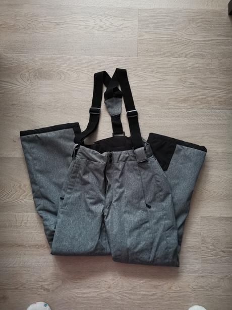 Lyžařská souprava, 152