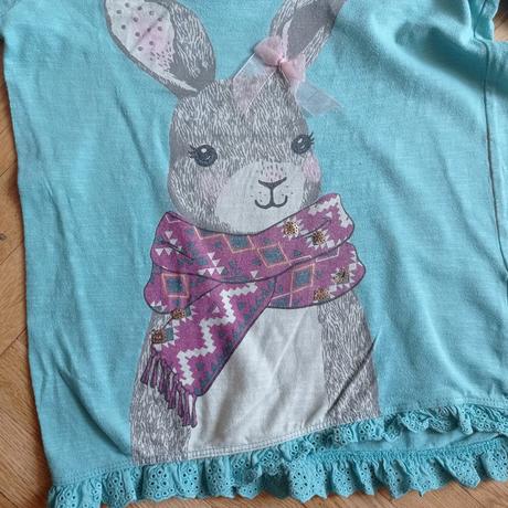 2x tričko se zajíčkem, 128