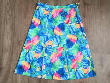 Dámské sukně střih do a vel l 42, l