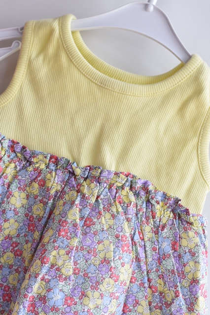 Šaty a klobouk vel. 0 - 3 m, matalan,62