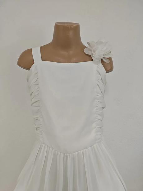 Společenské šaty, 164