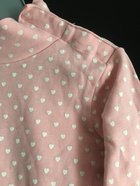 Vel. 80 roláček se srdíčky, 80