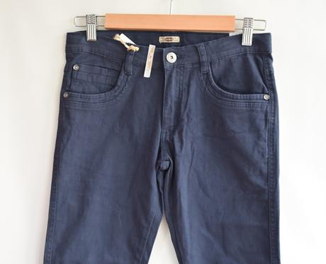 Džíny vel. 38, 152