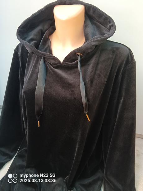 Dlouhá mikina semiš zn."beloved" vel."44/2-3xl", 44