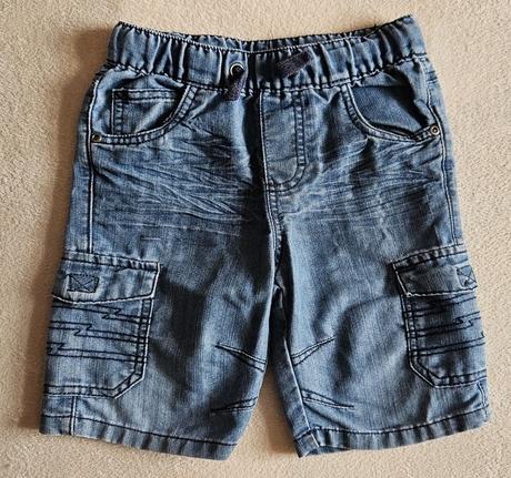 4x chlapecké kraťasy (jedny plavkové), vel.110-116, 110