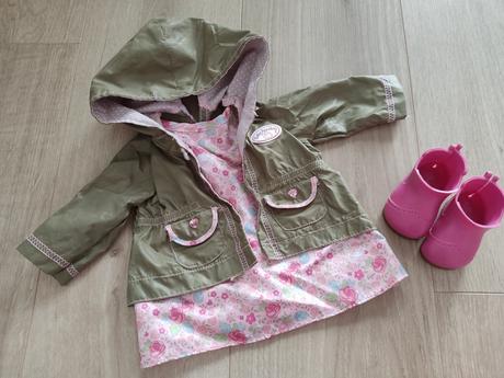 Krásný obleček pro panenku baby annabell, 