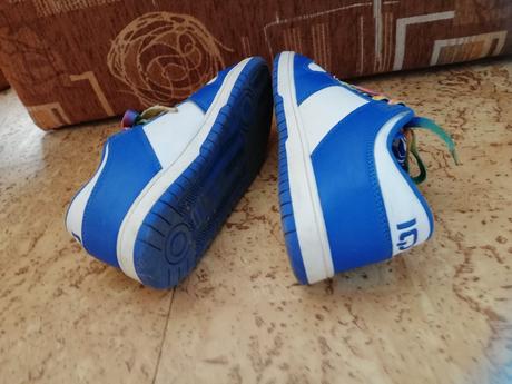 Tenisky dívčí vel. 38., 38