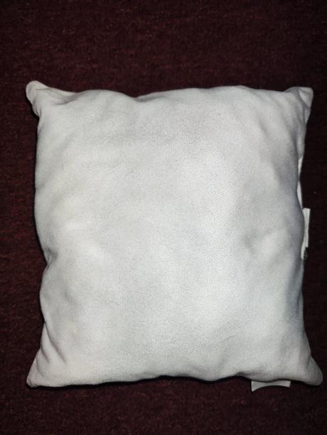 Polštářek s králíčky, 