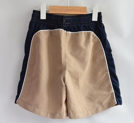 Kraťasy vel. 4 - 5 let, 110