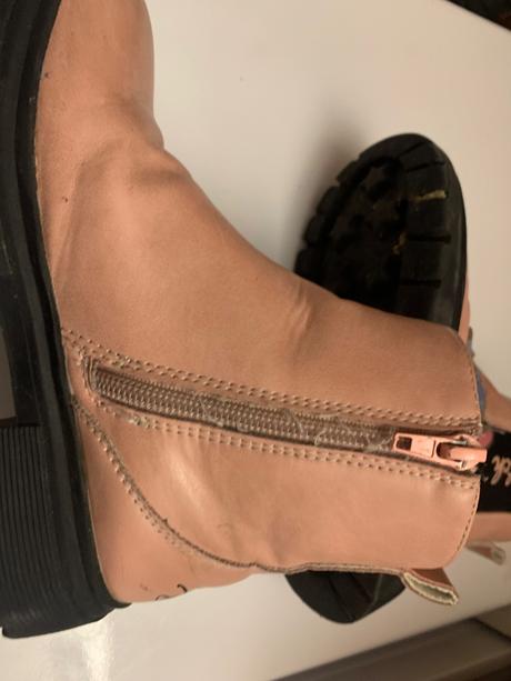 Kotnikove 32 se stichem, 32