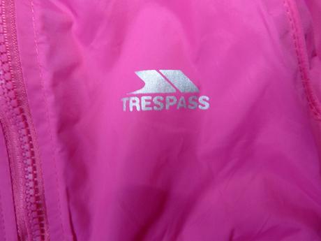 Trespass nepromokavá kombinéza 3-4 roky., 104