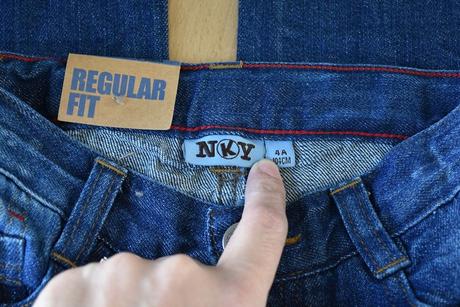 Džíny vel. 4 roky, 104