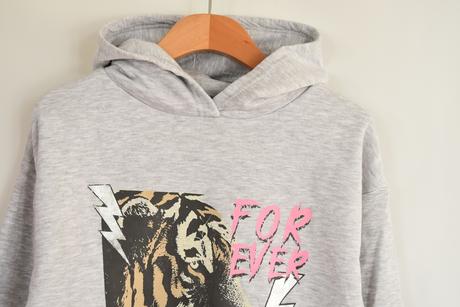 Mikina vel. 10 - 11 let, primark,146