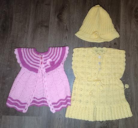 Pletené šatičky/vesta+ klobouček, retro, 86