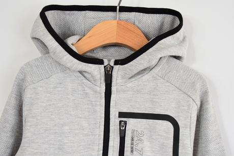 Mikina vel. 5 - 6 let, f&f,116