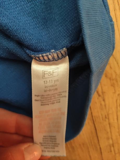 Mikina 152/158 slabá, f&f,152