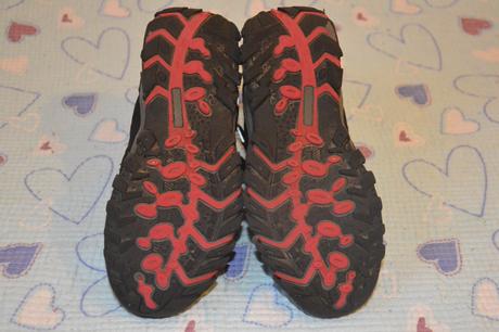 34 softshellové kotníkové boty pohorky sucháče, 34