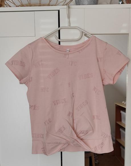 Růžové triko s překřížením, c&a,146