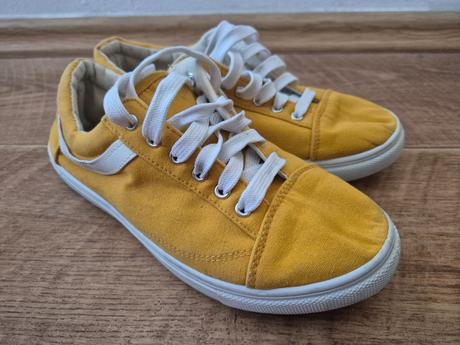 Plátěnky vel. 38 (23 cm), 38