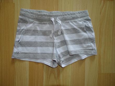 Šortky, h&m,146