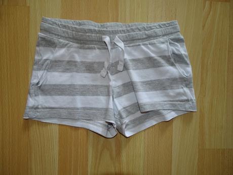 Šortky, h&m,146