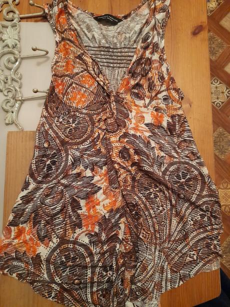 Tričko oranžové vel 38, 38