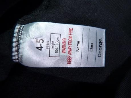 Černá mikina s lvíčky vel.110, george,110