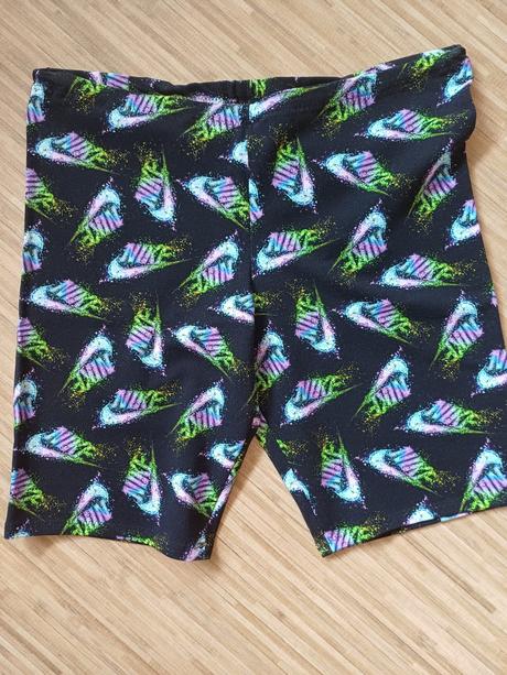 Kraťasy vel.cca l/xl, xl