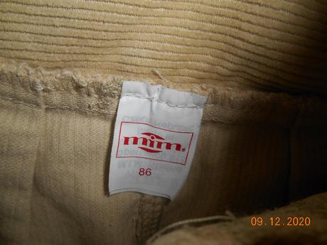 Manšestrové kalhoty, 86