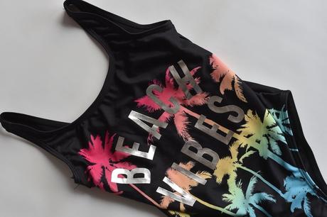 Plavky vel. 5 - 6 let, f&f,116