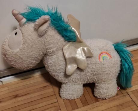 Velký plyšový jednorožec, 