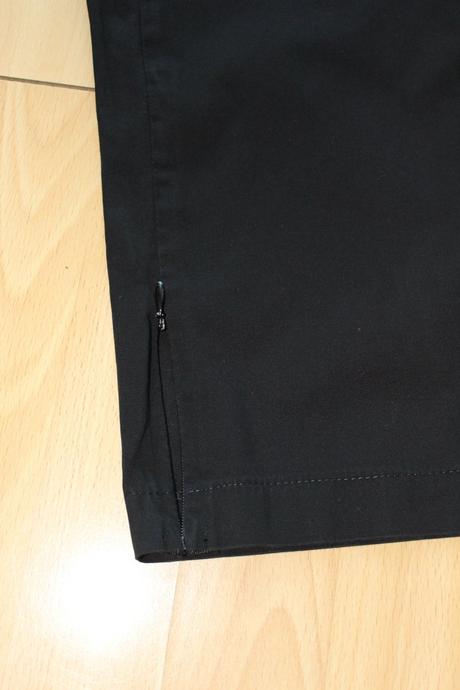 Dámské 3/4 černé letní kalhoty, vel. xs, xs