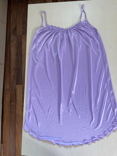 Fialková noční košilka, vel není cca l-xl, méně vo, l