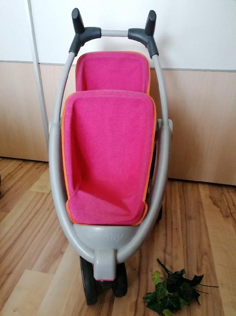 Kočárek po panenky, 