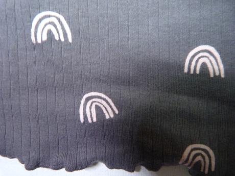 Žebrované tričko s duhami vel. 56,, next,56