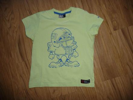 Tričko sam na 6-7l- vel.122, 122
