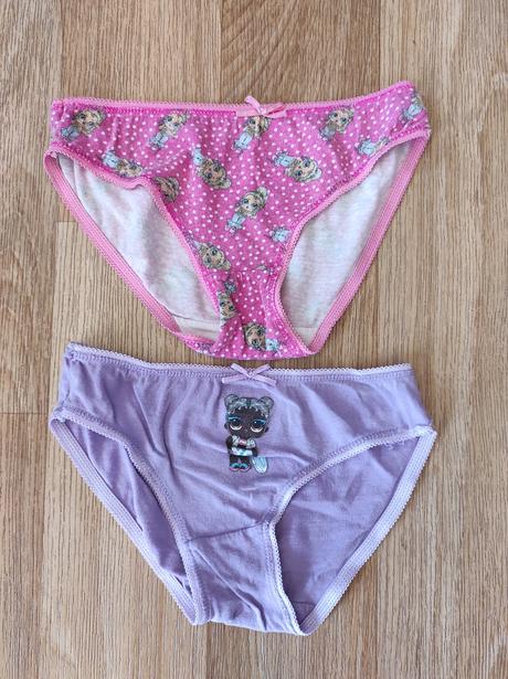 Spodní kalhotky, 98