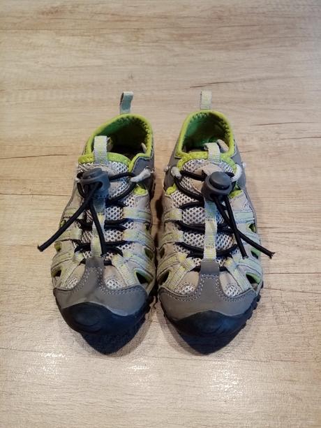 Sandály neverest vel. 26, 26