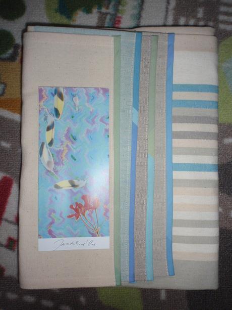 Ubrus na stůl obdélníkový + 4 ubrousky obdélník.,