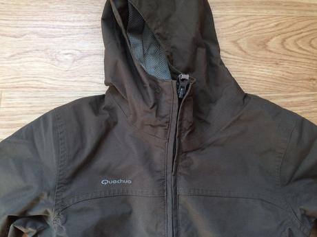 Hnědá outdoorová bunda, zn. quechua, vel. 3-4r., quechua,104