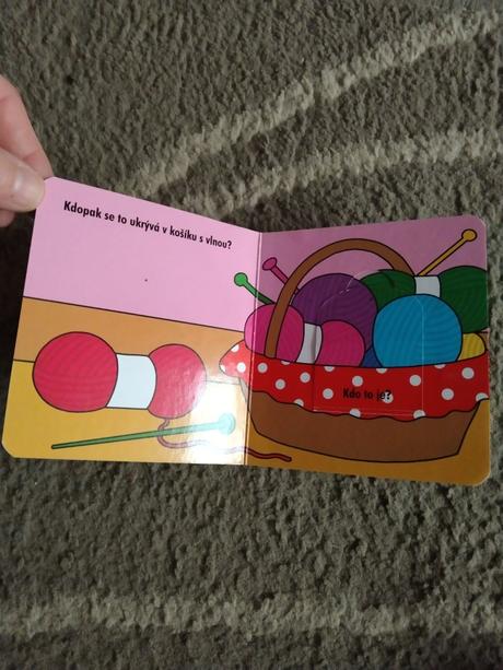 Leporelo s otviracími okénky, 