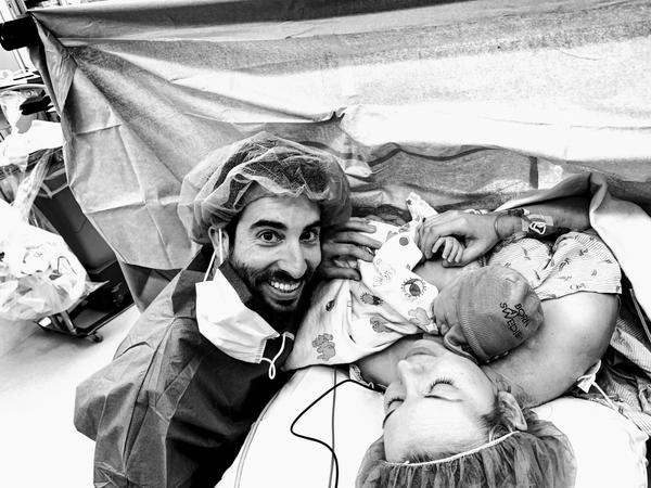 Sžíváme se s miminkem. Šestinedělí, kojení, krmení miminka, problémy a úspěchy: poděl se s námi!