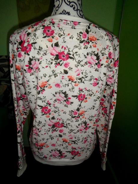 Květovaná mikina - růžičky, gate,m