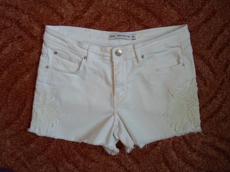 Bílé kraťasy kraťásky šortky s krajkou, denim,36