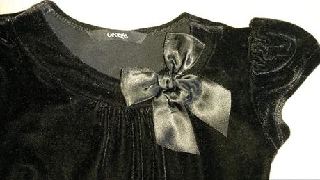 Černé sametové šaty vel. 110-116, george,110