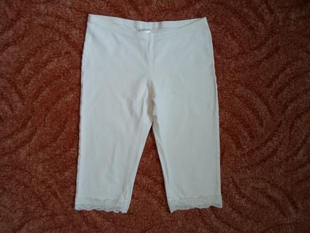 Bílé smetanové 3/4 legíny s krajkou, 140