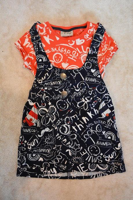 Černobílý "počmáraný" komplet smile 2-3 roky, 86–98